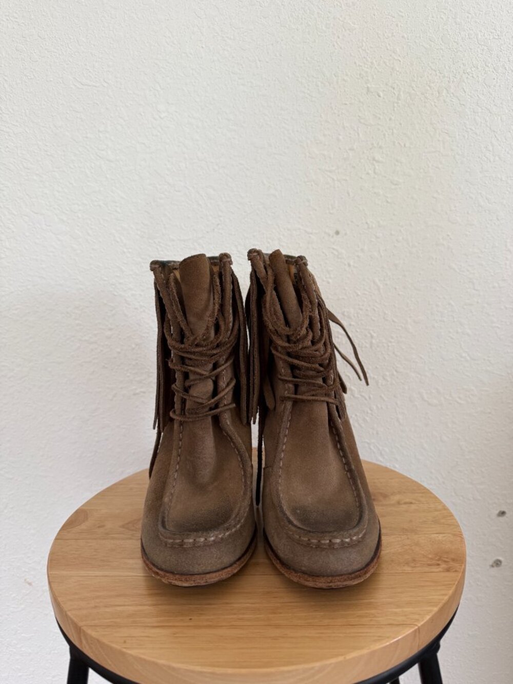 Frye Parker Fringe Ankle Suede Boots Wedge Gray Grey Lace Up Size 8 Distressed - Picture 2 of 8